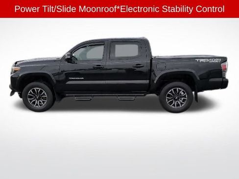 Used 2020 Toyota Tacoma TRD Sport w/ TRD Premium Sport Package image 8