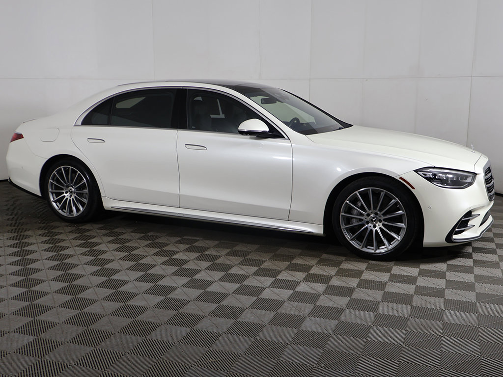 Used 2023 Mercedes-Benz S 500 4MATIC w/ AMG Line image 17
