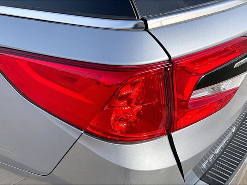 Certified 2024 Honda Odyssey Elite image 28