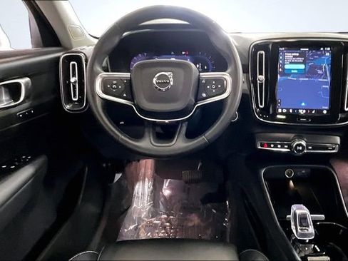 Certified 2023 Volvo XC40 B5 Plus w/ Driver Assist Package image 6