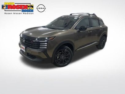 New 2026 Nissan Kicks SR w/ Cold Weather Package