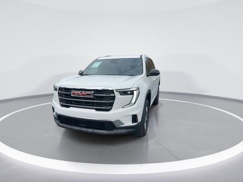 Certified 2025 GMC Acadia Elevation image 3