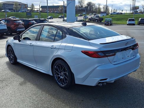 Used 2026 Toyota Camry XSE image 4