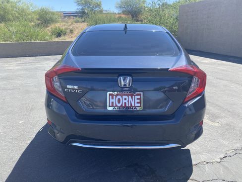 Used 2019 Honda Civic EX image 3
