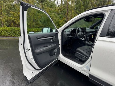 Used 2026 Honda CR-V Sport-L image 5