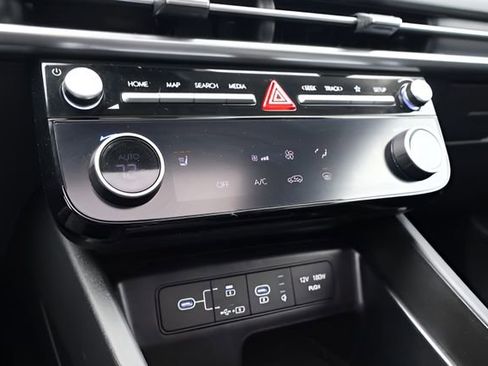 Used 2025 Hyundai Tucson SEL image 24