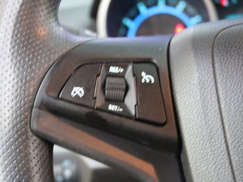Used 2015 Chevrolet Cruze LT FWD image 15