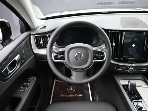 New 2025 Volvo XC60 B5 Plus w/ Protection Package Premier AWD/4WD image 18