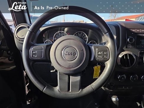 Used 2018 Jeep Wrangler Unlimited Sport S image 21