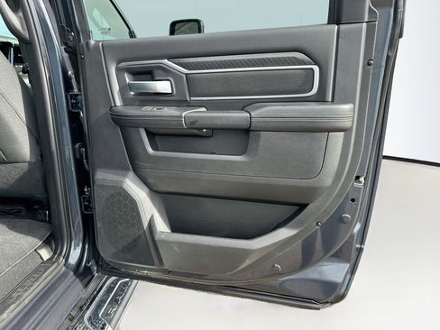Used 2026 RAM 2500 Big Horn AWD/4WD image 31