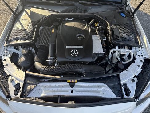 Used 2017 Mercedes-Benz C 300 4MATIC Sedan image 29
