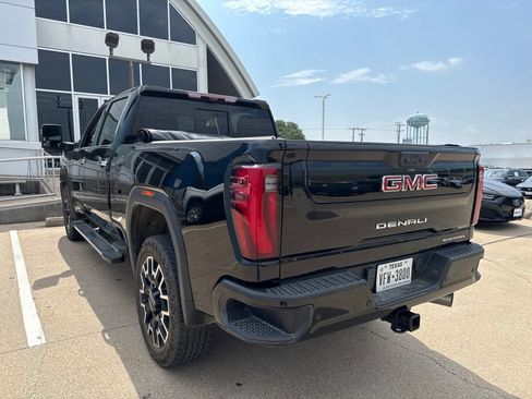 Used 2024 GMC Sierra 2500 Denali w/ Denali Reserve Package AWD/4WD image 7