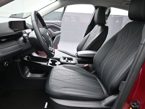 Certified 2025 Ford Mustang Mach-E Select image 10