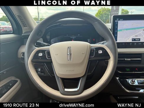 Certified 2023 Lincoln Corsair AWD image 25
