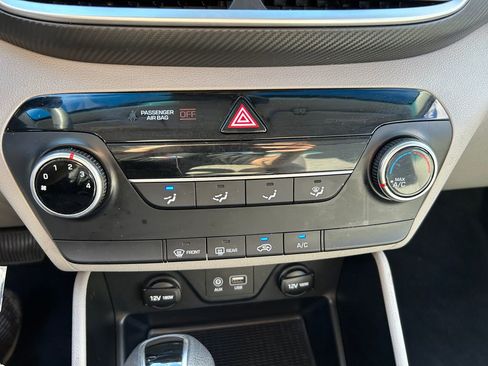 Used 2019 Hyundai Tucson SE AWD/4WD image 14