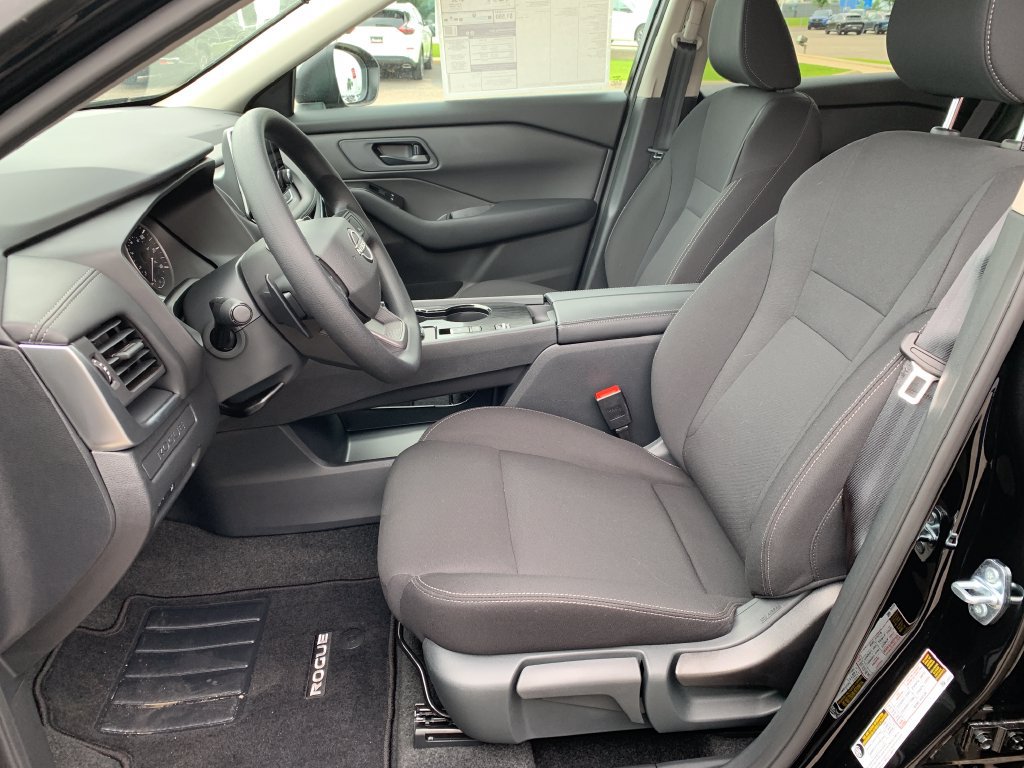 New 2026 Nissan Rogue S FWD image 15
