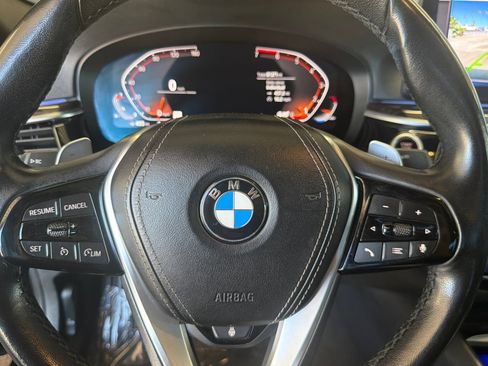 Used 2021 BMW 530i w/ Convenience Package RWD image 24