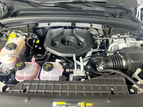 Used 2023 Jeep Grand Cherokee 4WD 4xe image 36