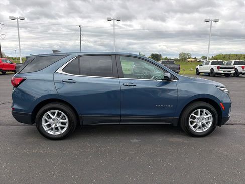 Used 2024 Chevrolet Equinox LT w/ LPO, Floor Liner Package AWD/4WD image 6