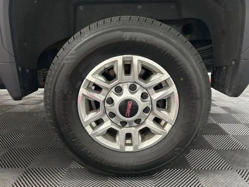 Used 2021 GMC Sierra 2500 SLE w/ X31 Off-Road Package image 20