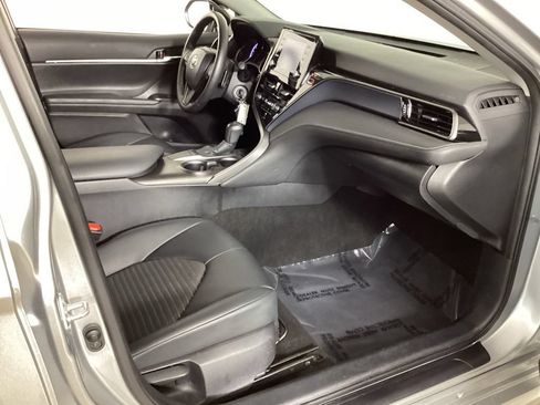 Used 2024 Toyota Camry SE FWD image 36