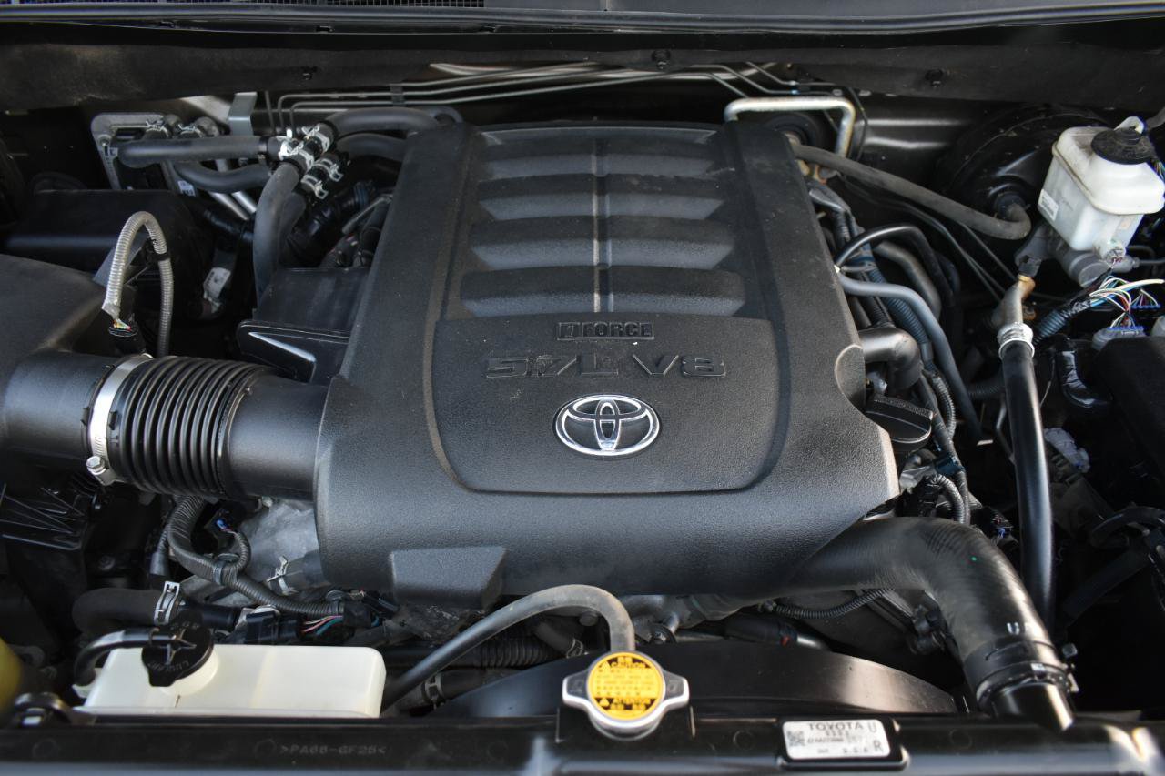 Used 2014 Toyota Sequoia Platinum RWD image 60