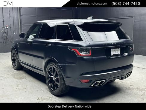 Used 2021 Land Rover Range Rover Sport SVR AWD/4WD image 5