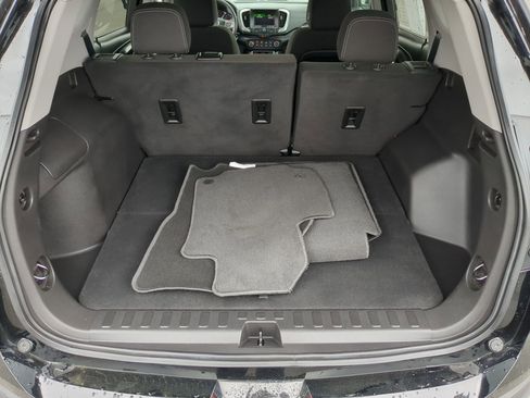 Certified 2023 GMC Terrain SLE FWD image 25