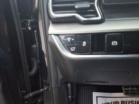 Used 2023 Kia Sportage X-Pro Prestige image 21