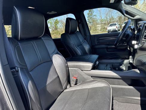 Used 2024 RAM 2500 Limited AWD/4WD image 33