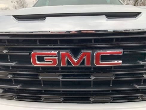 New 2026 GMC Sierra 1500 Pro w/ Pro Value Package AWD/4WD image 10