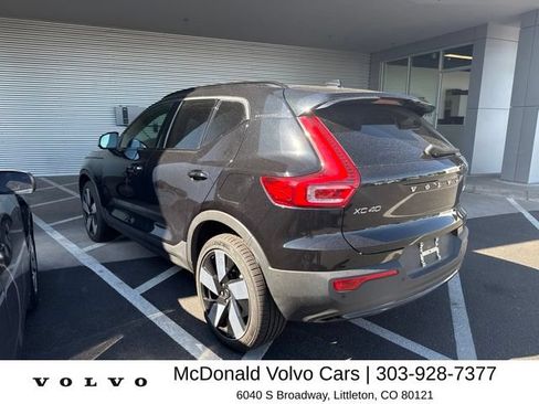 Used 2023 Volvo XC40 Recharge Ultimate w/ Protection Package Premier AWD/4WD image 2