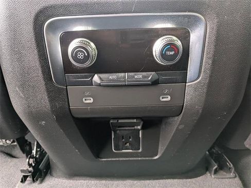 Used 2022 GMC Yukon XL SLE w/ Max Trailering Package image 15