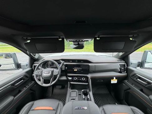 New 2025 GMC Sierra 2500 AT4 w/ AT4 Premium Plus Package image 40