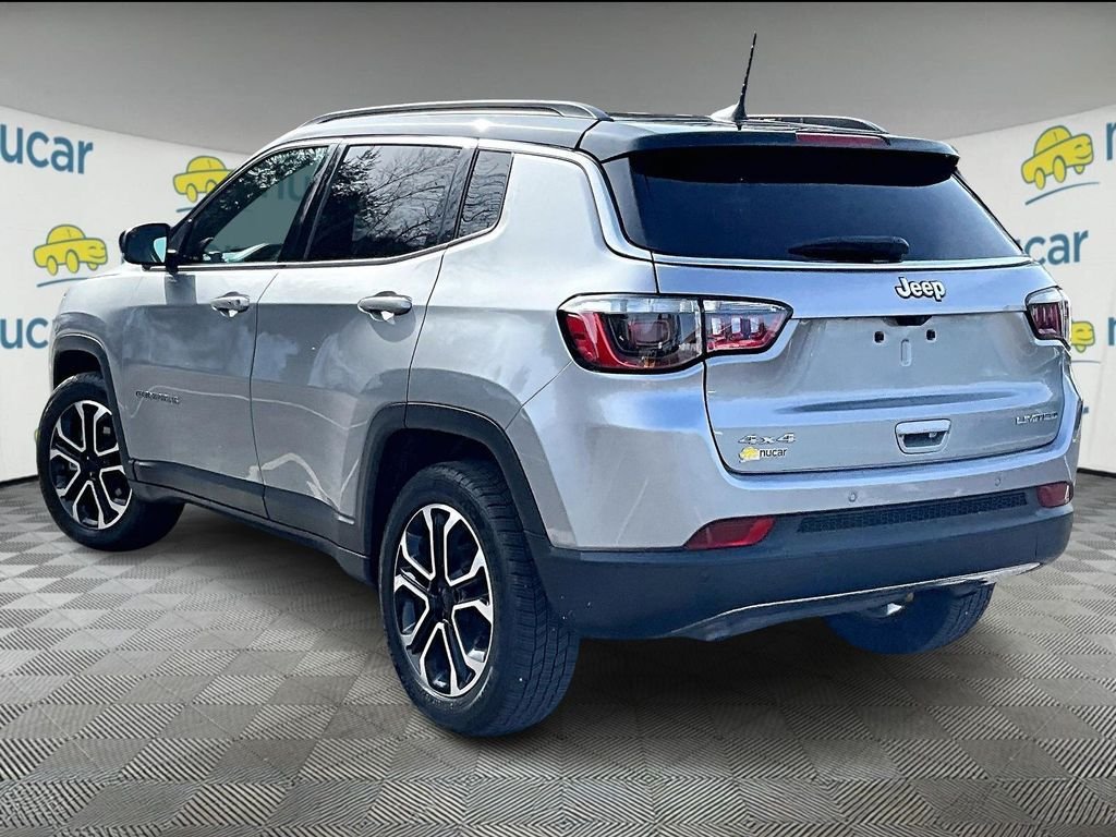 Used 2024 Jeep Compass Limited AWD/4WD image 4