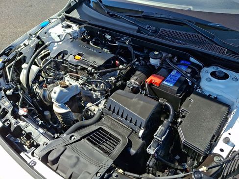 Used 2024 Honda Civic Sport image 28