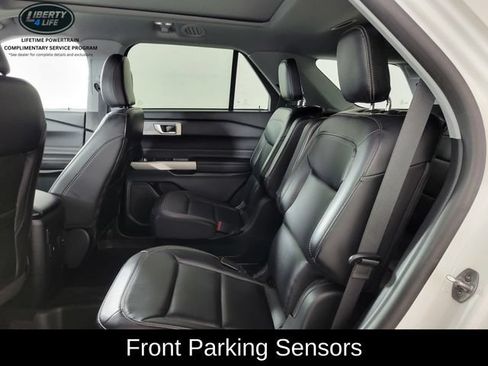 Used 2023 Ford Explorer XLT w/ Equipment Group 202A AWD/4WD image 15