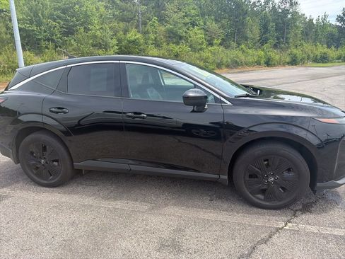 Used 2025 Nissan Murano SV AWD/4WD image 4