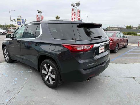 Used 2018 Chevrolet Traverse LT AWD/4WD image 11