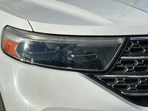 Used 2021 Ford Explorer King Ranch w/ Premium Technology Package image 48