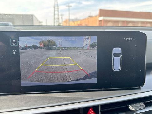 Used 2024 Kia Sorento S image 28