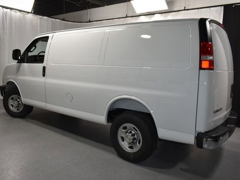 New 2026 Chevrolet Express 2500 w/ Driver Convenience Package RWD image 7