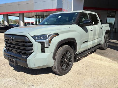New 2026 Toyota Tundra Limited image 3