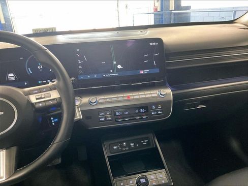 Used 2024 Hyundai Kona Limited FWD image 17