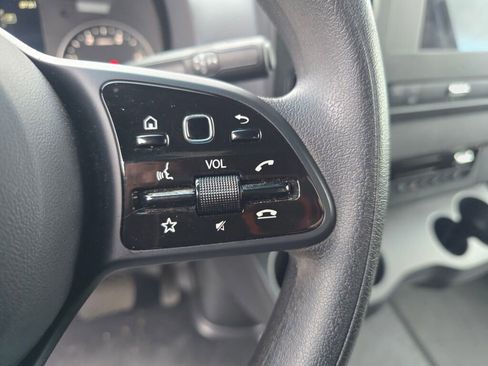 Used 2024 Mercedes-Benz Sprinter 2500 image 24