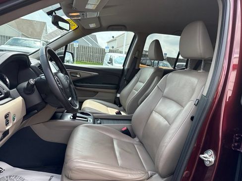 Used 2018 Honda Ridgeline RTL-T image 4