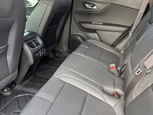 Certified 2025 Chevrolet Blazer LT w/ Sound & Technology Package image 12