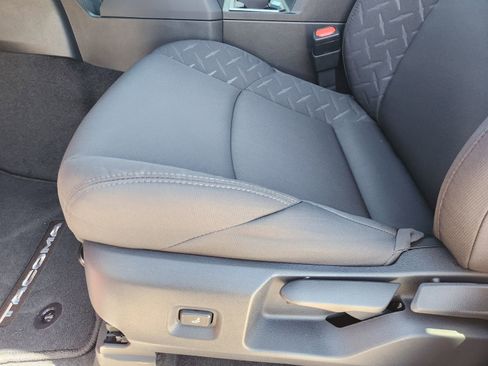 New 2026 Toyota Tacoma SR5 AWD/4WD image 23