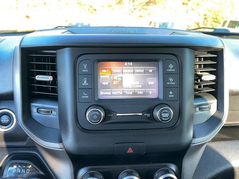 Used 2020 RAM 3500 Tradesman image 18