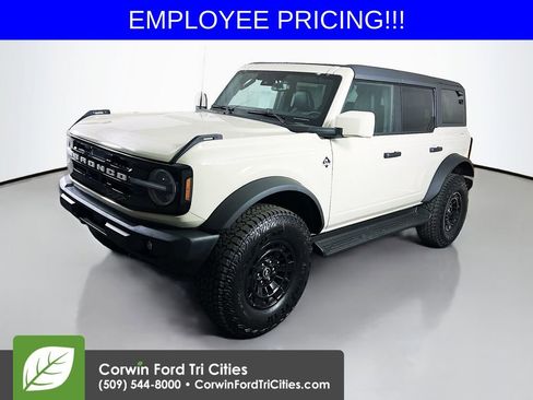 New 2026 Ford Bronco Outer Banks AWD/4WD image 5